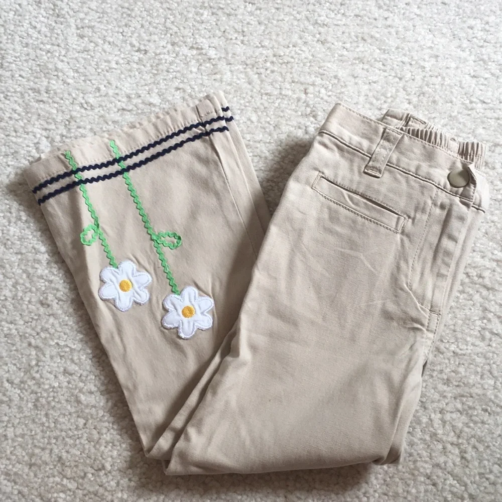 NWT Gymboree khaki flare pants with flower detail